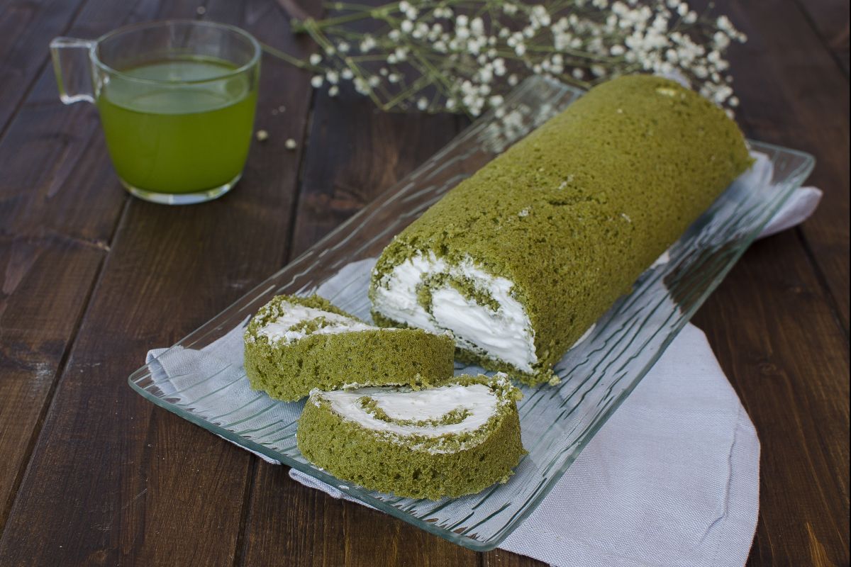 Matcha-Tee-Rolle
