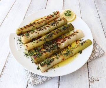 Gegrillter Lauch