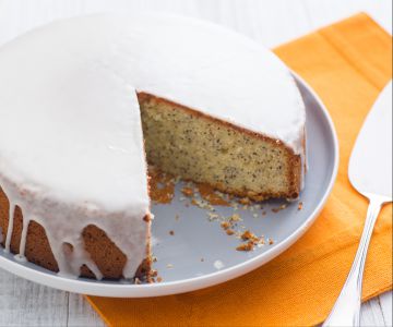 Zitrus- und Mohnkuchen