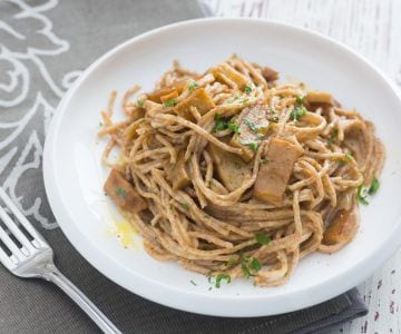 Vollkornspaghetti mit falschem Speck