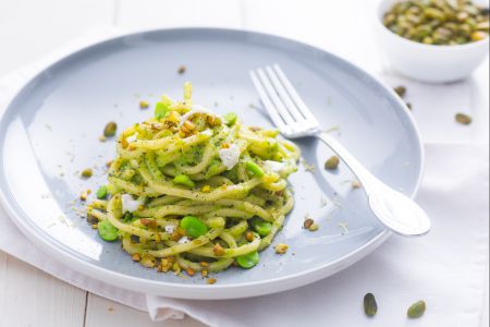 Troccoli mit dicken Bohnenpesto