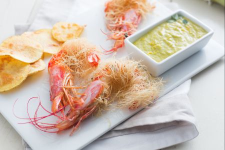 Garnelen in Kataifi-Teig mit Spargelsauce