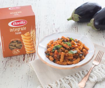 Vollkorn-Fusilli mit Sommergemüseragout