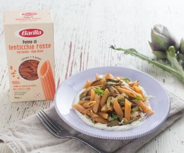 Hülsenfrüchte-Penne mit Ricotta und Artischocken