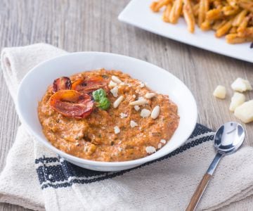 Pesto aus gerösteten Tomaten