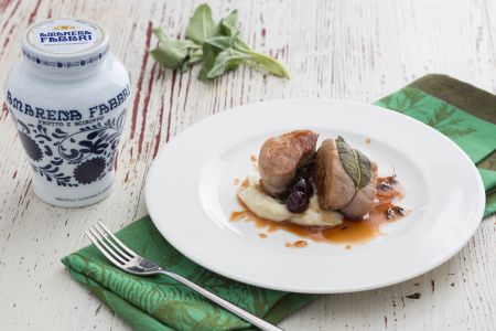 Schweinefilet mit Sauerkirschen und Kartoffelcreme