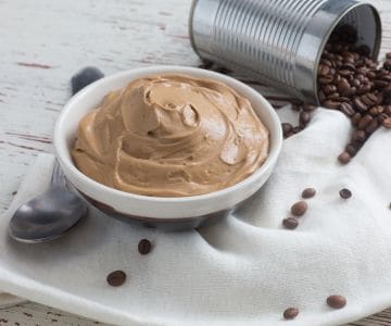 Diplomatencreme mit Kaffee