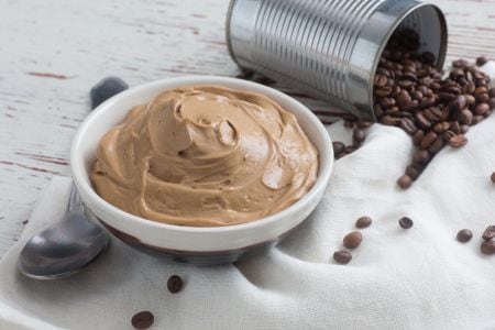 Diplomatencreme mit Kaffee