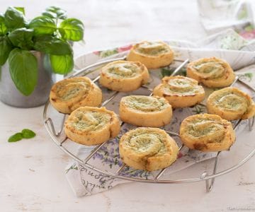 Salzige Mürbteig-Schnecken