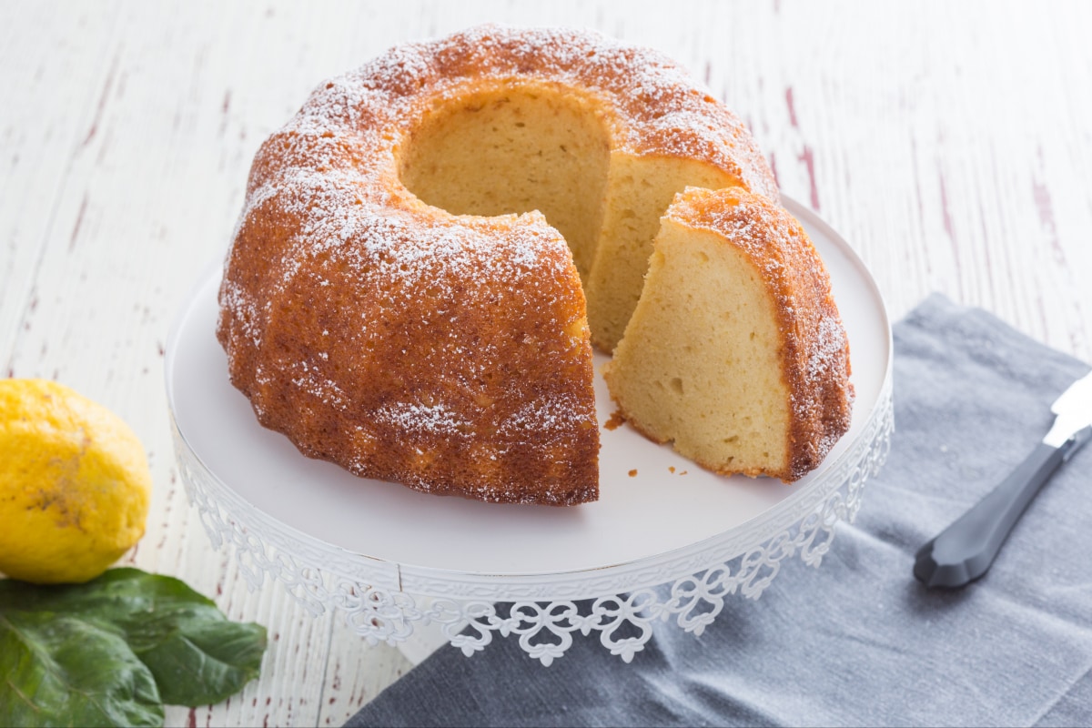 Zitronen-Ricotta-Gugelhupf