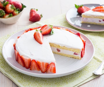 Ricotta-Erdbeer-Torte