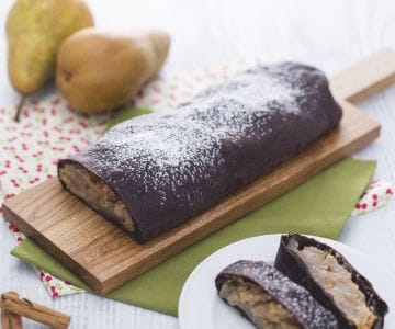 Kakao-Strudel mit Birnen und Zimt