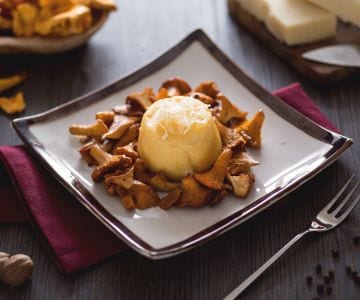 Grana-Flan mit Pfifferlingen