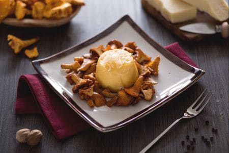 Grana-Flan mit Pfifferlingen