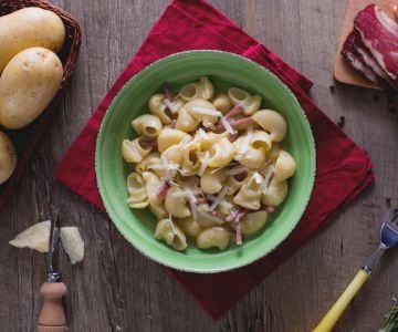 Pipe Rigate mit Speck und Kartoffeln