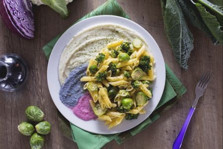 Penne mit fünf Kohlarten
