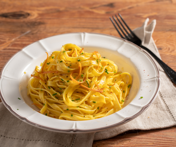 Tagliatelle mit Orange