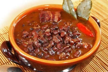 Mexikanische schwarze Bohnensuppe