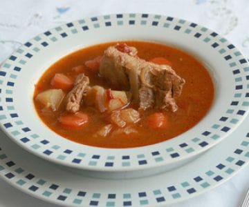 Eintopf mit Rippchen (guiso de costillas)