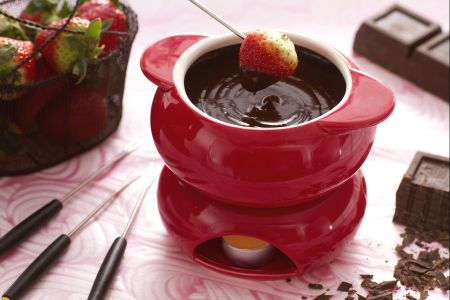 Schokoladenfondue mit Erdbeeren
