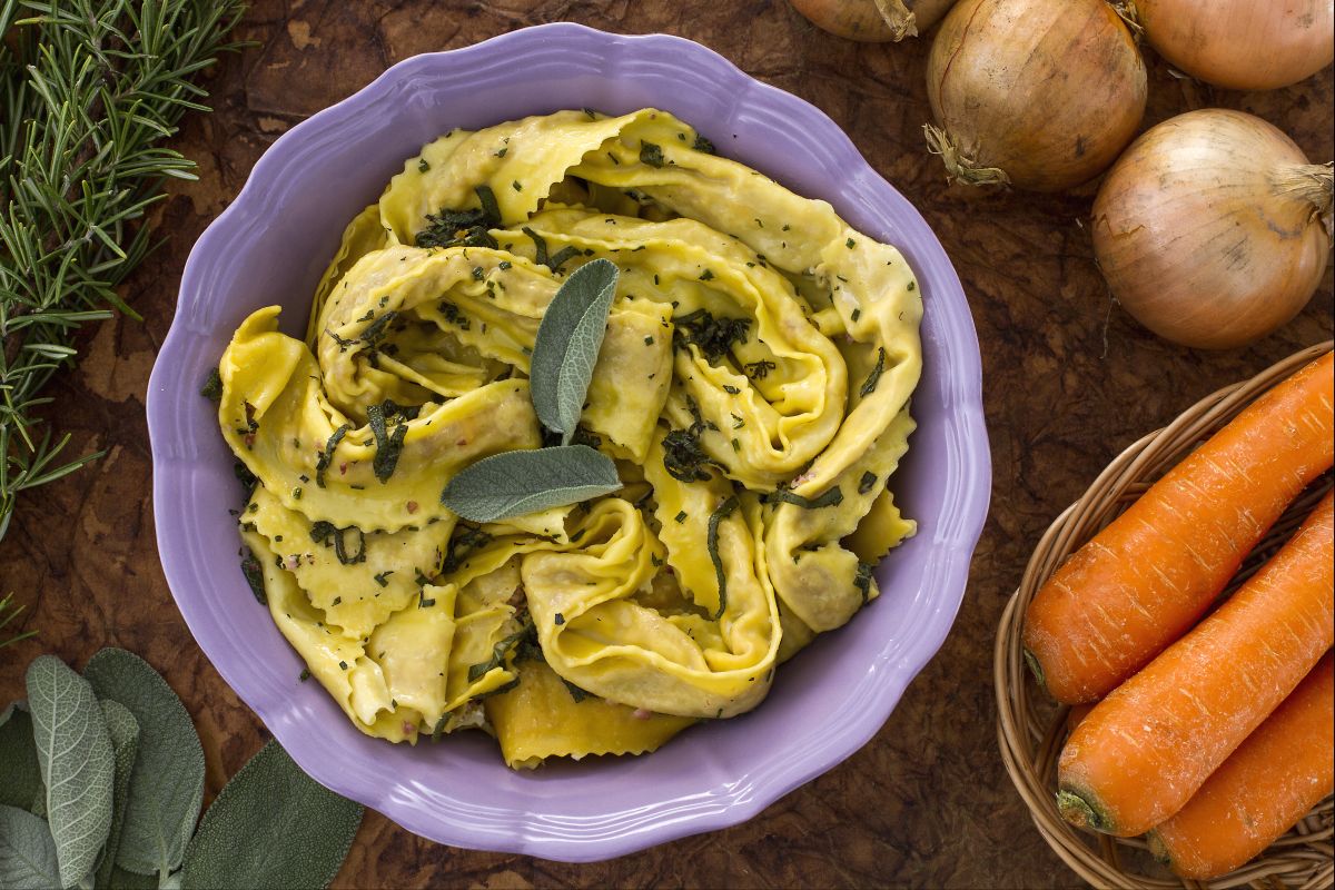 Gefüllte Tagliatelle mit Cotechino