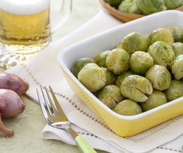 Geschmorte Rosenkohl mit Bier