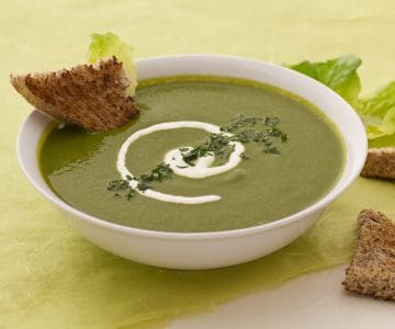 Cremesuppe aus Kopfsalat