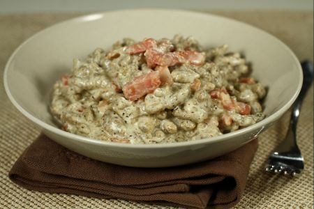 Buchweizenspatzle mit Sahne und Speck