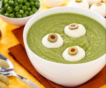 Halloween-Cremesuppe mit Äuglein