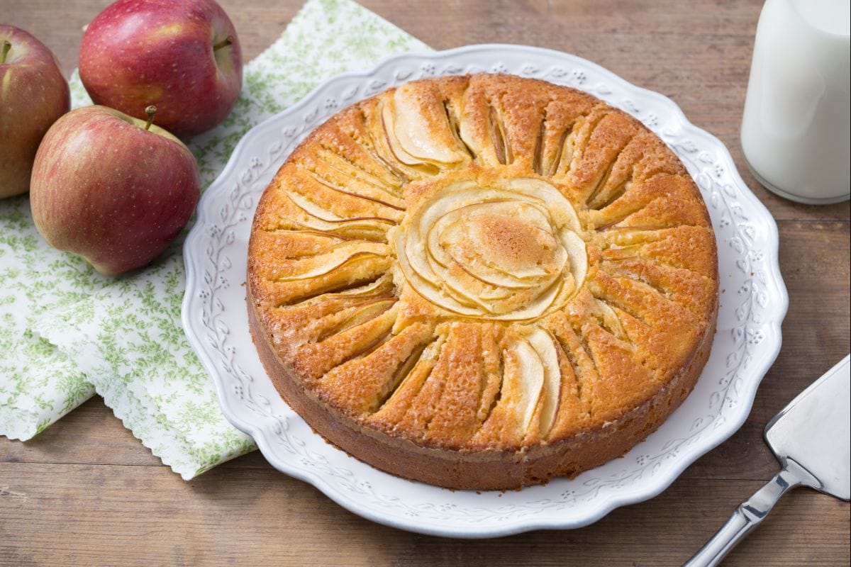Strahlen-Apfelkuchen