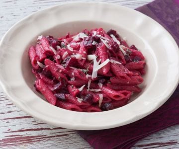Pasta mit Rote Bete und Pecorino
