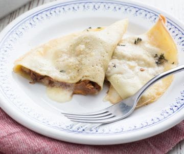 Herzhafte Crêpes mit Pfifferlingen und Speck