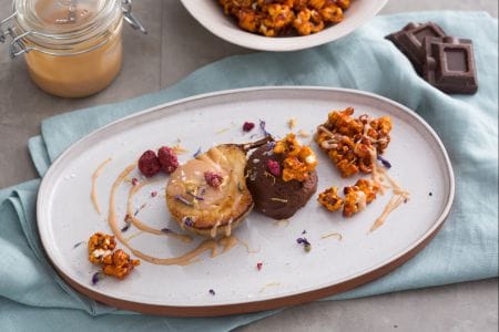 Birnen und Schokolade mit salzigem Karamell