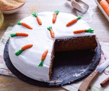 Englischer Karottenkuchen oder Carrot Cake