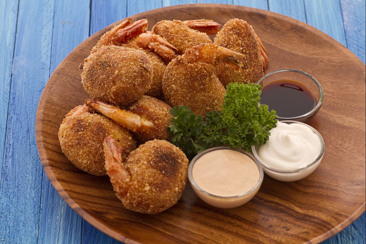 Kichererbsen- und Garnelenkroketten