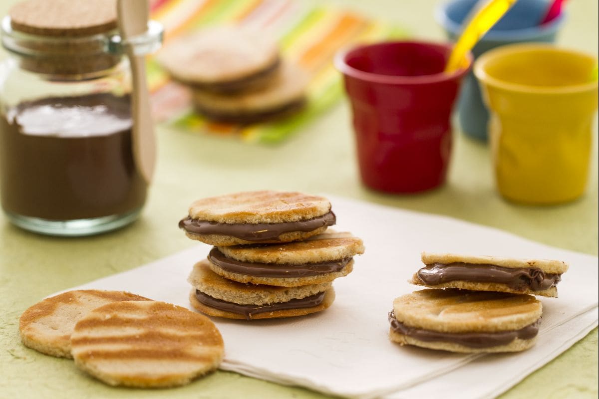 Waffel-Sandwich mit Nutella