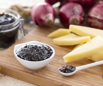 Zwiebelkompott aus Tropea mit Balsamico