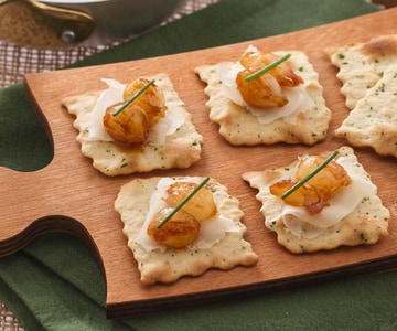 Blätterteig mit Oliven und karamellisierten Zwiebeln