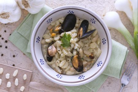 Cicatielli mit Miesmuscheln und Bohnen
