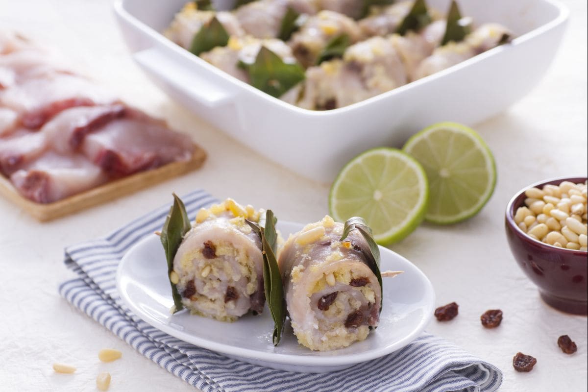 Schwertfischröllchen a beccafico mit Limette und Ingwer