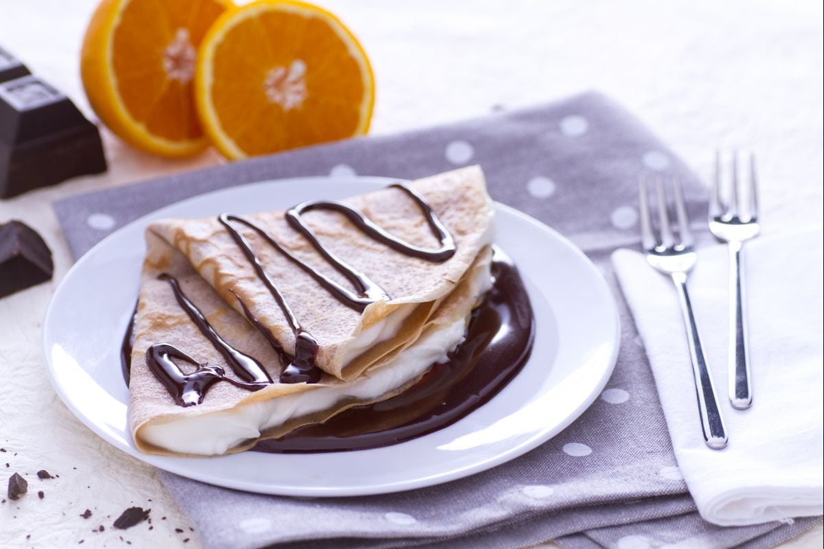 Kastanienmehl-Crepes mit Mascarpone und Schokoladenganache