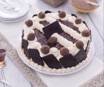 Kakaokuchen mit Zabaionecreme