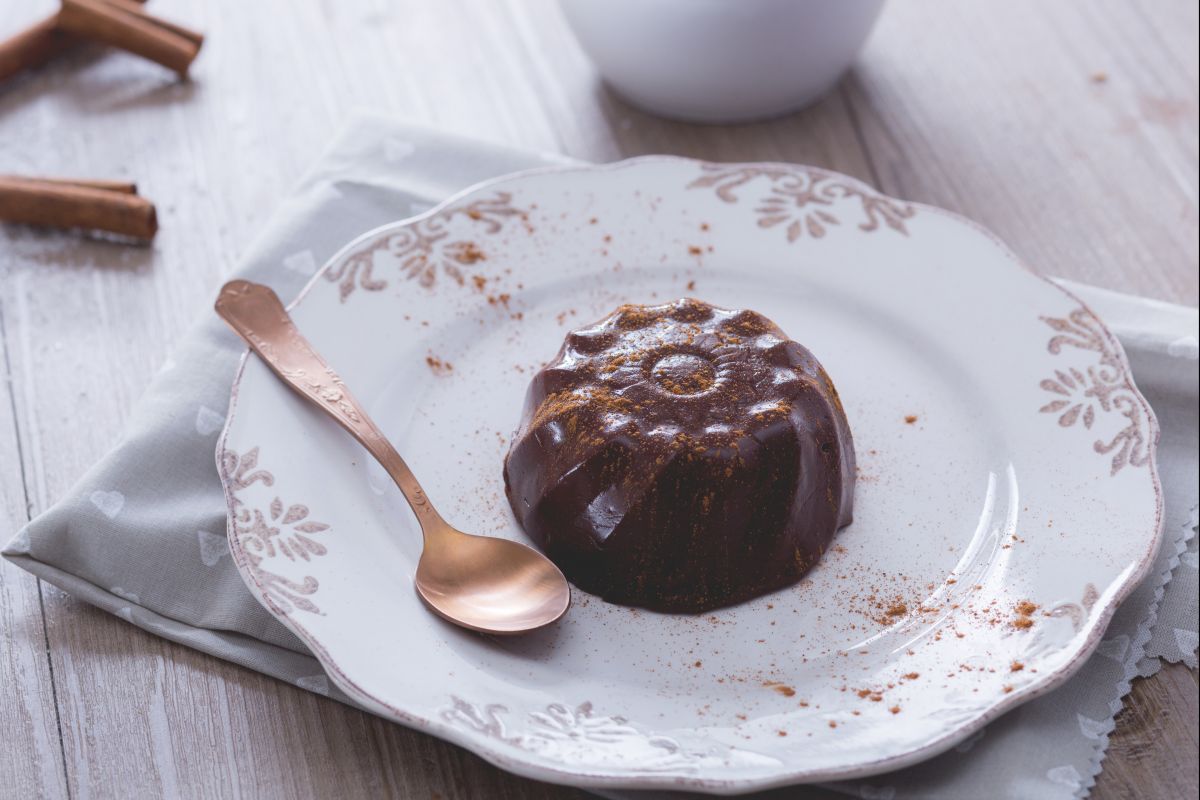 Laktosefreier Kakao-Zimt-Pudding