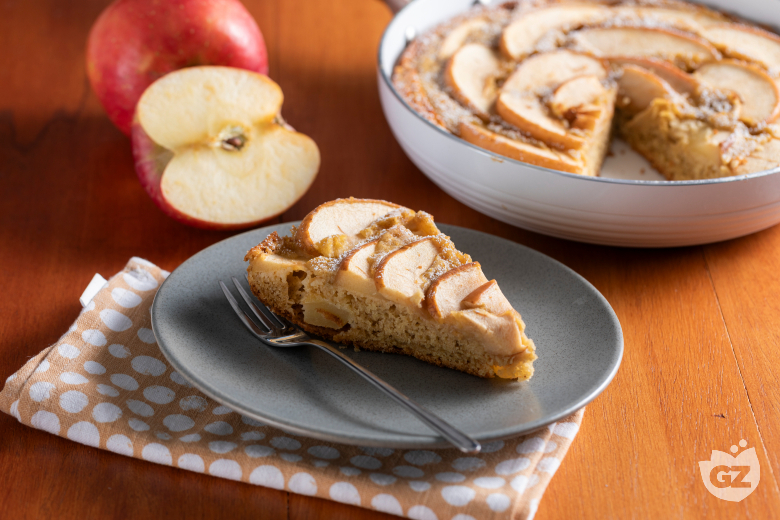 Apfelkuchen in der Pfanne