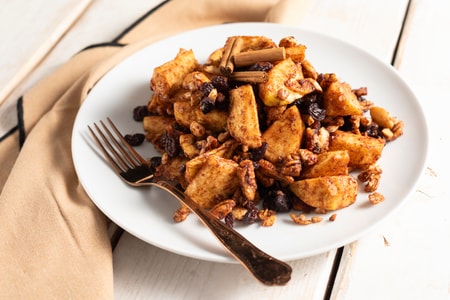 Gekochte Äpfel in der Heißluftfritteuse