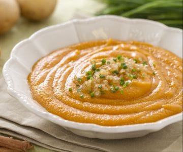 Möhren-Cremesuppe mit Zimt