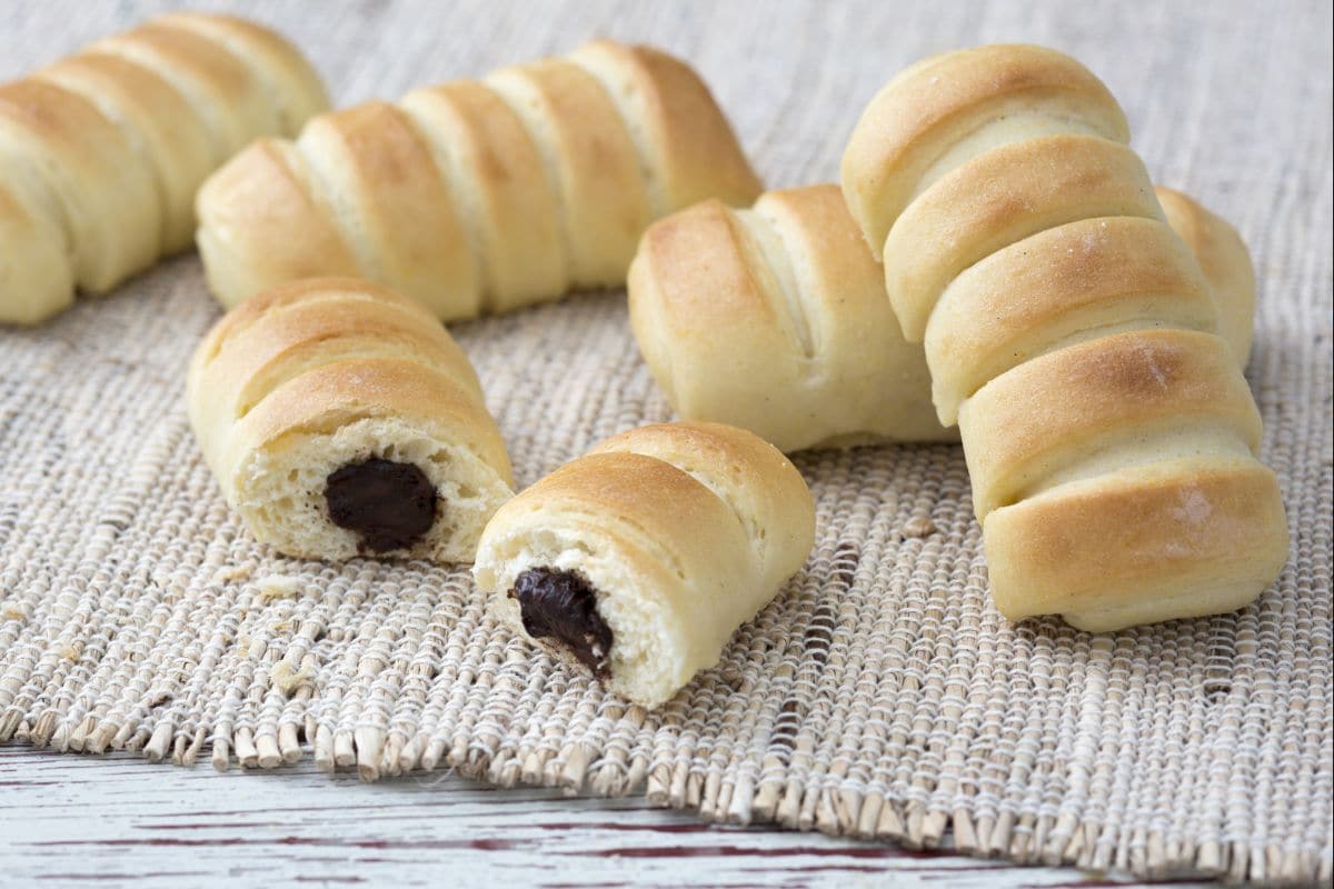 Schokobrötchen aus Brioche-Teig