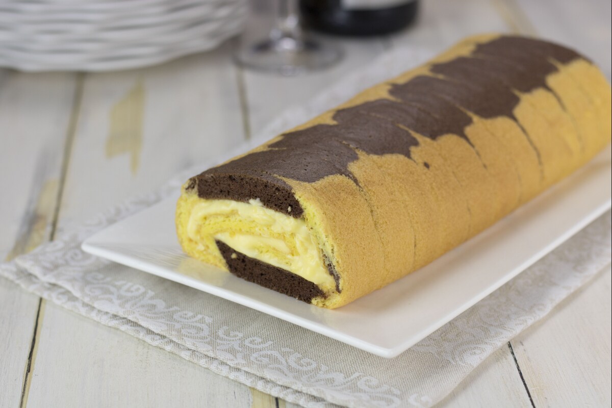 Zweifarbige Rolle mit Zabaione