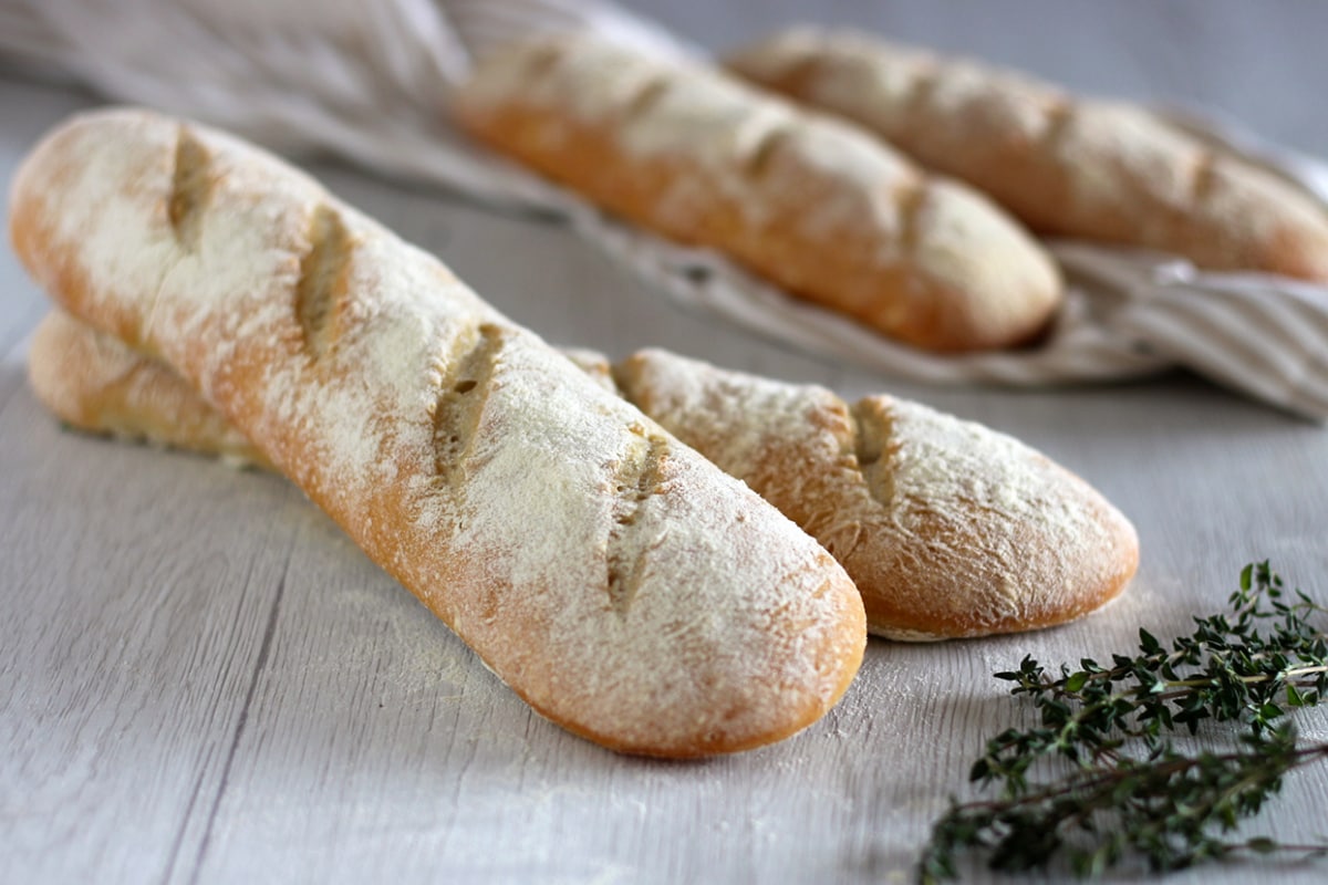 Thymianbrot mit Sauerteig