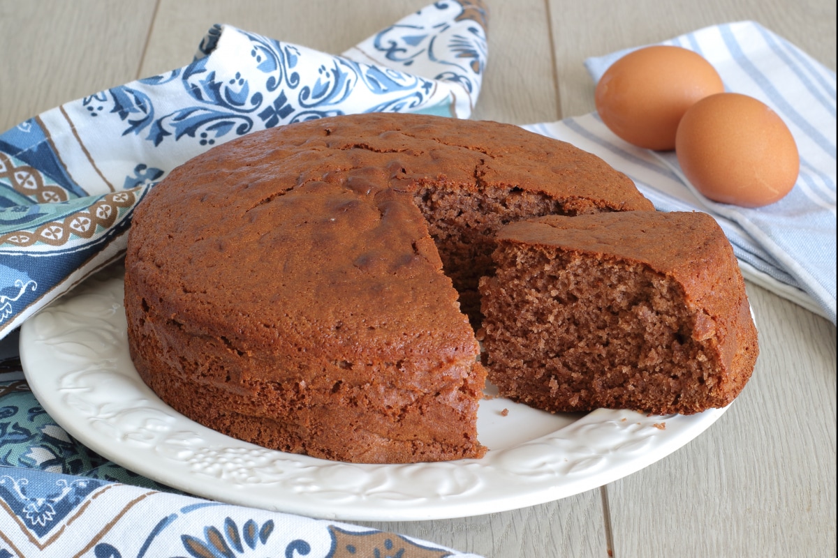 Eiweiß-Kakao-Kuchen